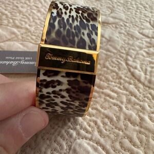 Tommy Bahama Leopard Print Gold Bracelet